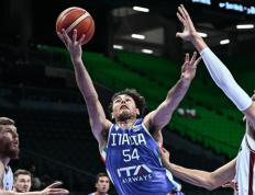 IM体育平台-包含日本男篮力克加拿大男篮，加里纳利完成帽子戏法的词条