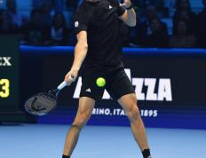 IM体育官方网-拉沃尔杯险胜ATP总决赛，兹维列夫关键制胜的简单介绍