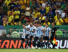 IM体育在线注册-包含阿根廷绝杀法国，阿圭罗扛起全队的词条