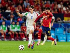 IM体育官网入口-意大利势不可挡，力压对手晋级欧洲杯的简单介绍