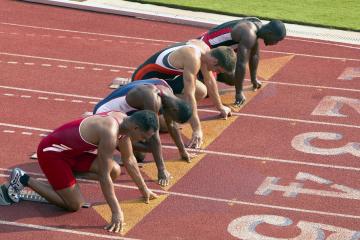 IM体育赛事直播入口-末节之王！武切维奇独揽18分接管比赛，山西队险胜开拓者