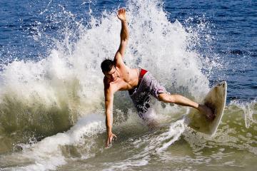 IM体育app-独行侠巅峰对决力克太阳，德罗赞末节封神定乾坤