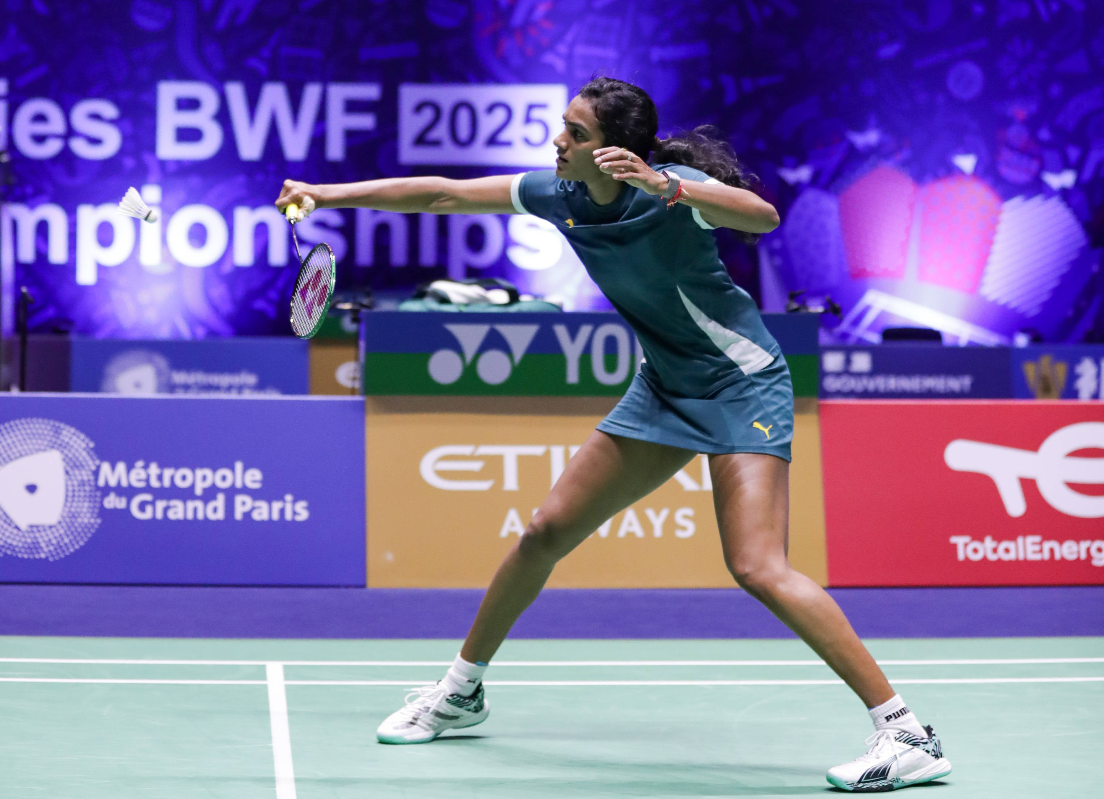 IM Sport-包含法国羽毛球队爆冷日本羽毛球队，辛杜送出助攻的词条