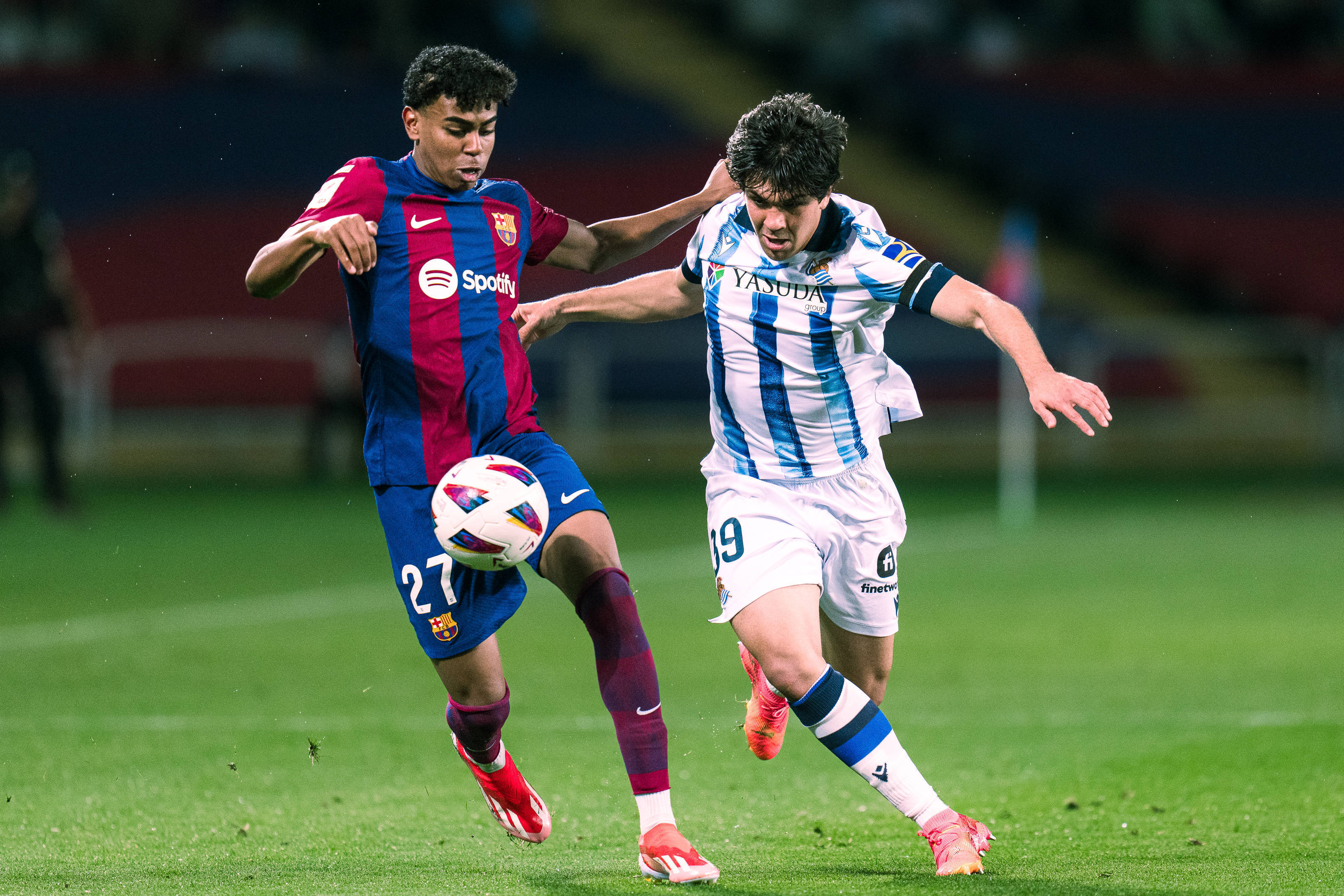 IM体育在线注册-皇家社会险胜对手，争夺前四名宝座