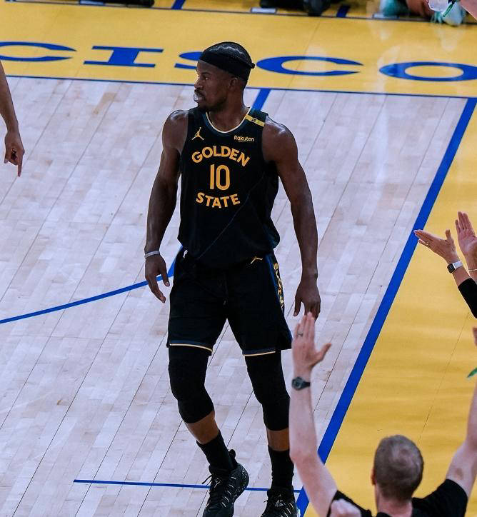 IM体育网页版登录入口-勇士连胜取胜，晋级西部半决赛