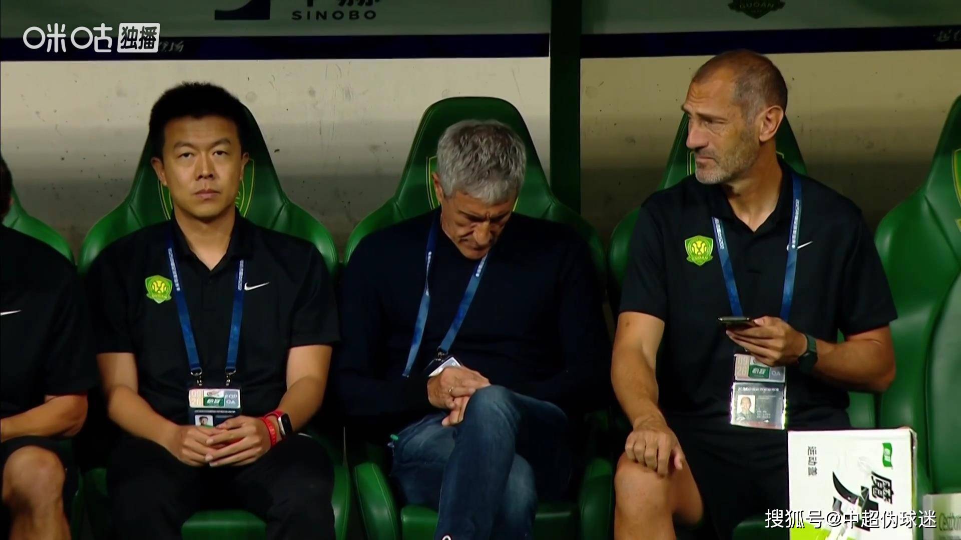 IM体育动画直播通道-赛季中突然频繁轮换主帅，球队稳定性受到质疑