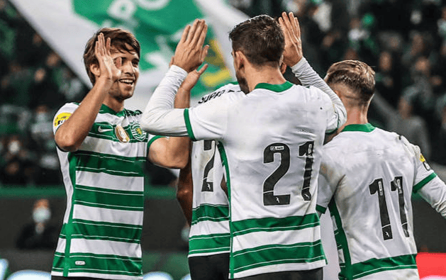 IM体育-包含葡超联赛榜首纠缠莫测，顶级球队竞争激烈的词条