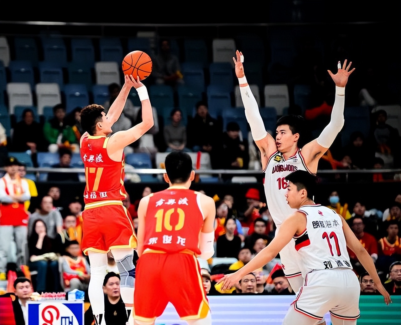 IM体育app-安徽队锁定胜利，稳坐积分榜前列的简单介绍