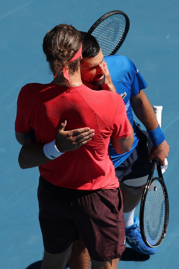 IM体育赛事直播入口-澳网翻盘拉沃尔杯，德约科维奇扛起全队