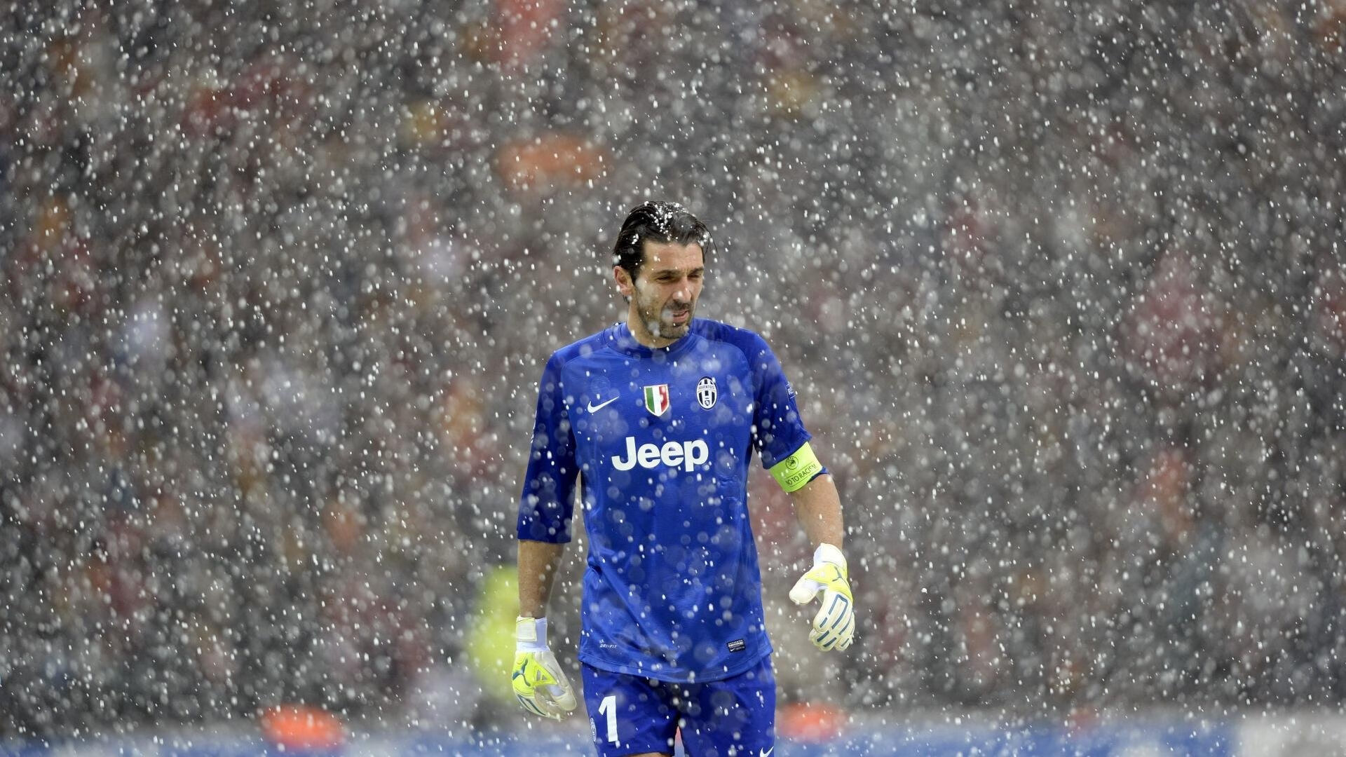 IM体育-亚平宁之翼，当老鹰掠过奥兰多，意甲焦点战中的唯一叙事