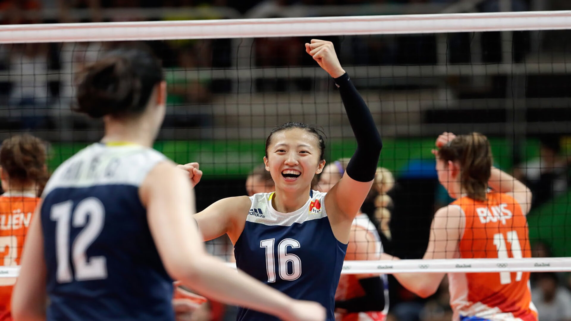 IM Sport-头名之争见真章，奥斯梅恩的统治级表演，波兰铁骑踏碎加纳晋级迷梦
